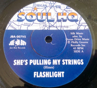 FLASHLIGHT - SHE'S PULLING MY STRING